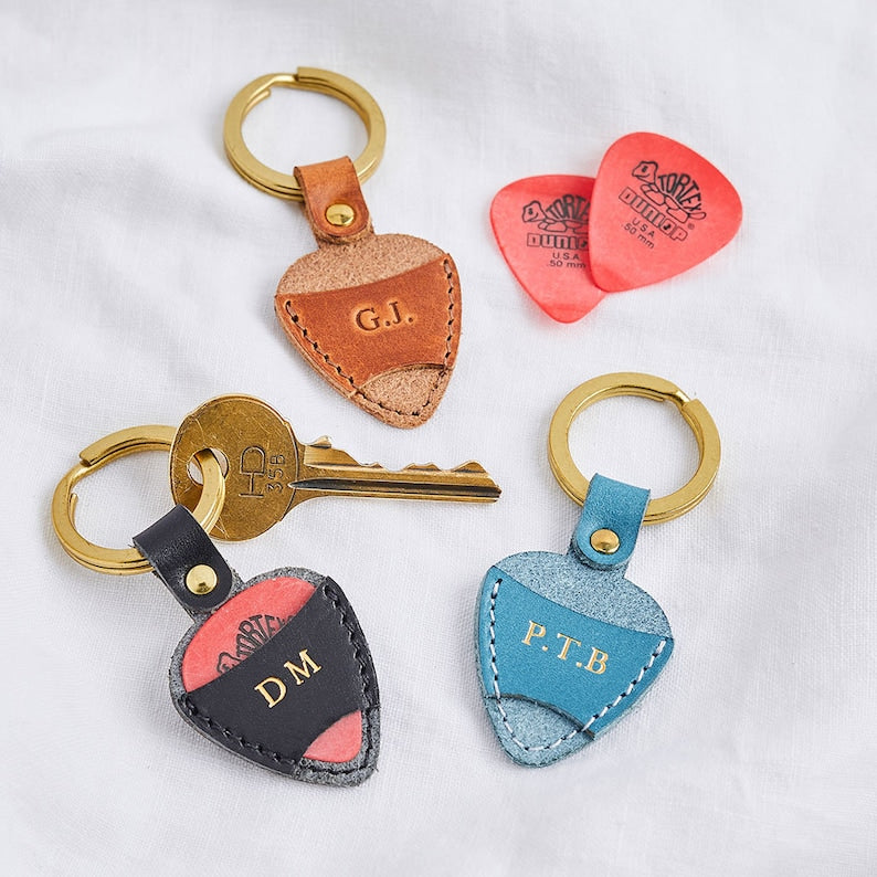 Personalised Plectrum Holder Leather Keyring | Keychain Gift for Musician Dad | Personalized Father's Day Present for Guitarists